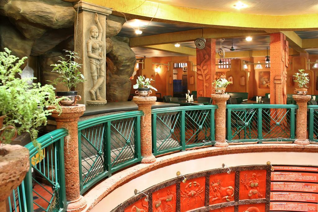 מייזור Parklane Hotel מראה חיצוני תמונה