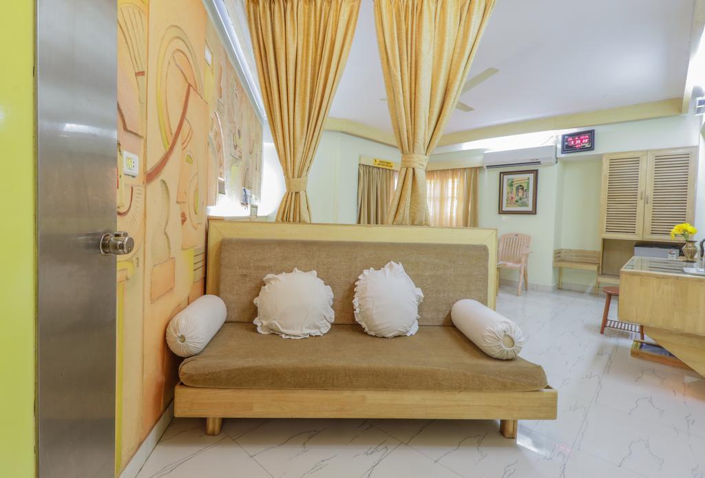 מייזור Parklane Hotel מראה חיצוני תמונה